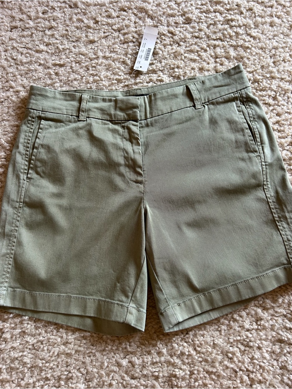 I Crew NWT  Olive Green Casual Stretch Shorts